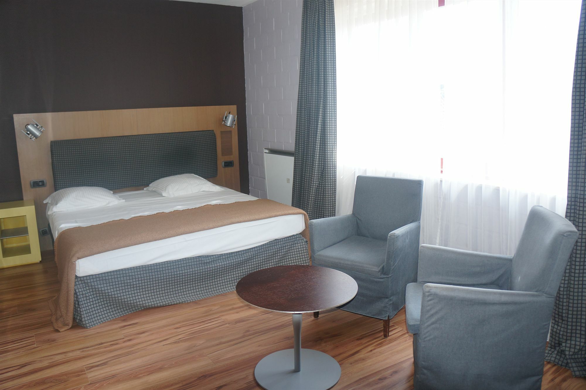 Sky Apart Hotel - Hotel Eurocap Jette Exterior photo